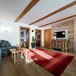 Familie Sponring - Maxnhagerhof Apartment